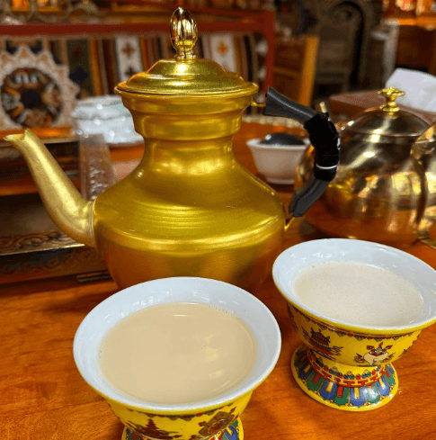 tibet-tour-butter-tea2