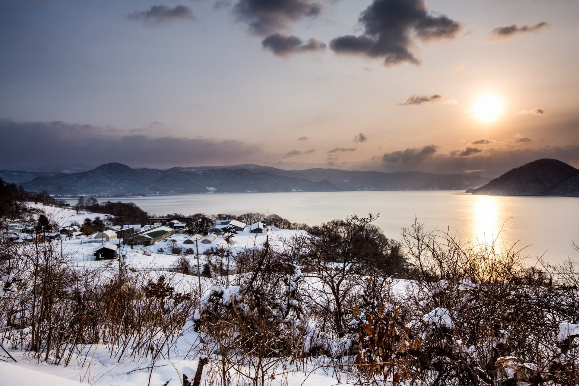 Lake Toya-2
