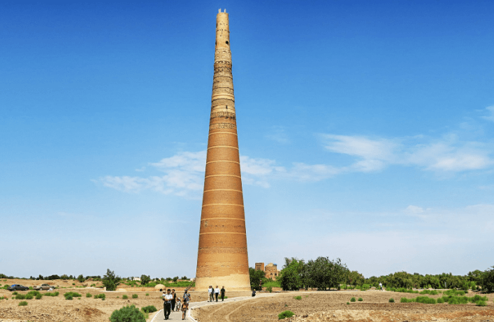 Kutlug Timur Minaret