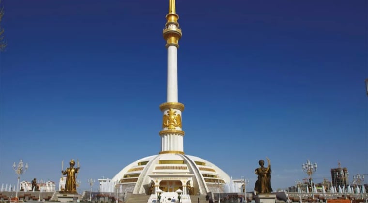 the Independence Monument