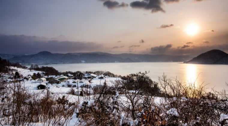 Lake Toya-2_副本