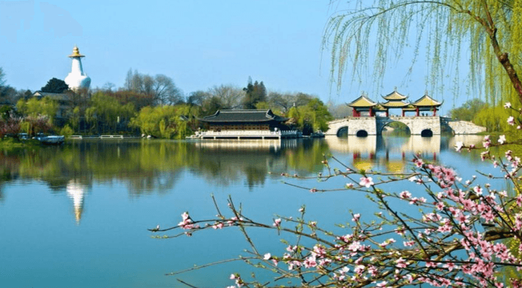 Slender West Lake