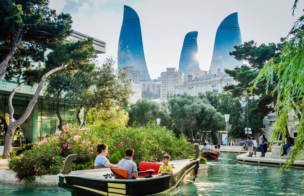 Baku Baku