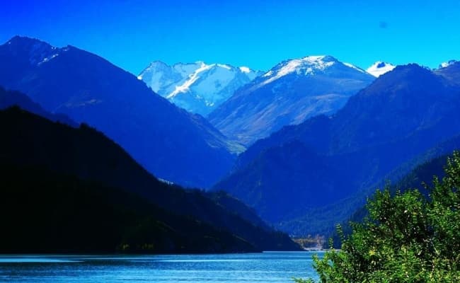 Heavenly Lake1 Heavenly Lake1